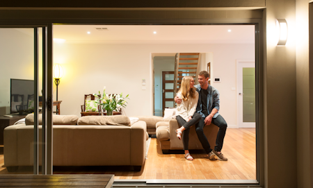 preview image - Rising interest rates and falling house prices: Navigating the current home loan market from first home buyers to seasoned investors.